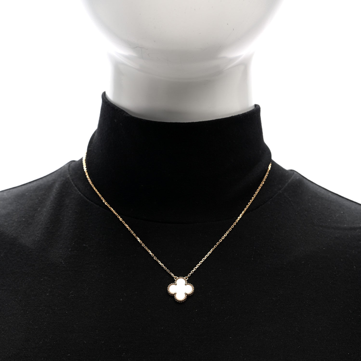 Van Cleef & Arpels 18K Yellow Gold Mother of Pearl Vintage Alhambra Pendant Necklace 2 of 4