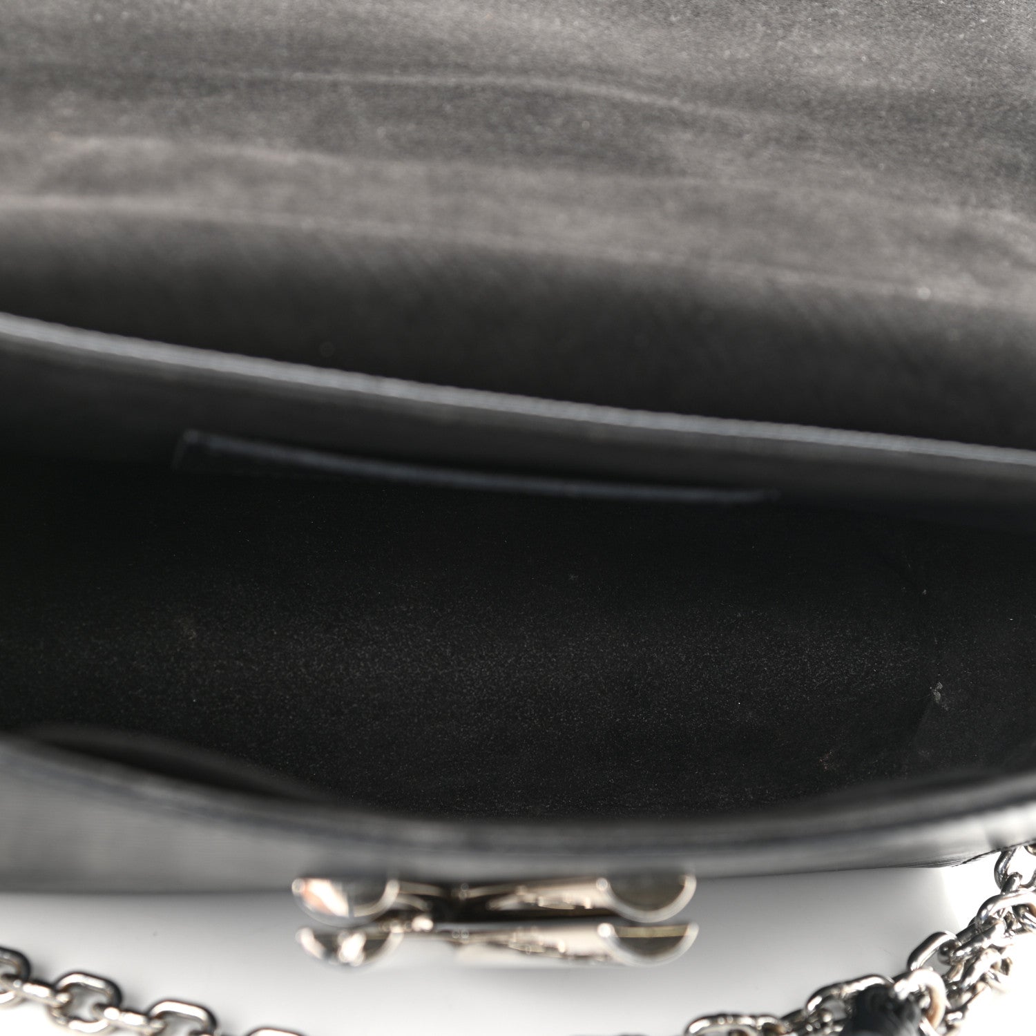 Louis Vuitton Epi Twist Shoulder Bag MM Black 4 of 13