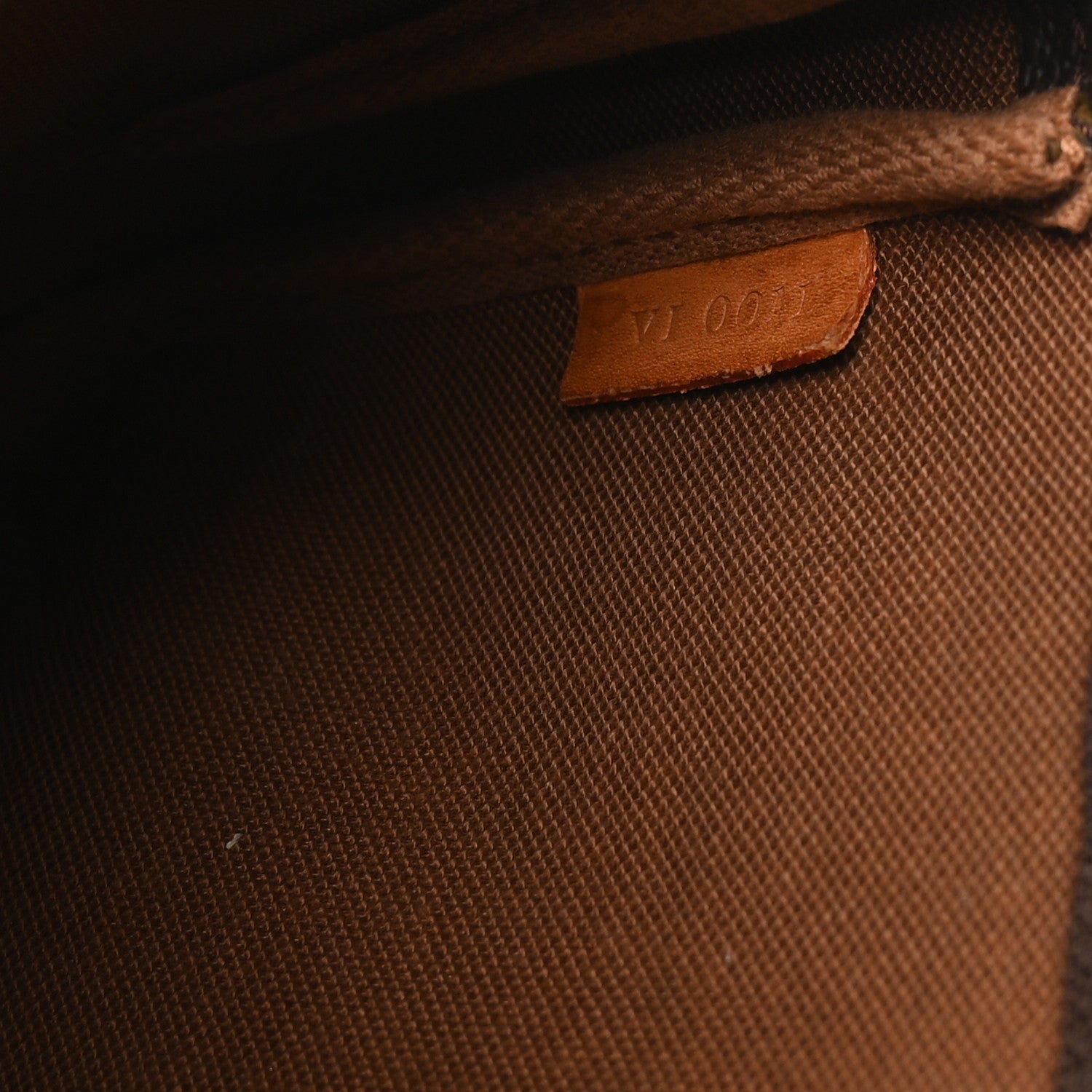 Louis Vuitton Monogram Pochette Accessories 6 of 9