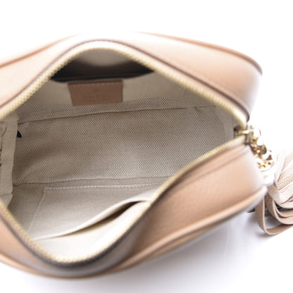 Gucci Pebbled Calfskin Small Soho Disco Bag Camelia 4 of 11