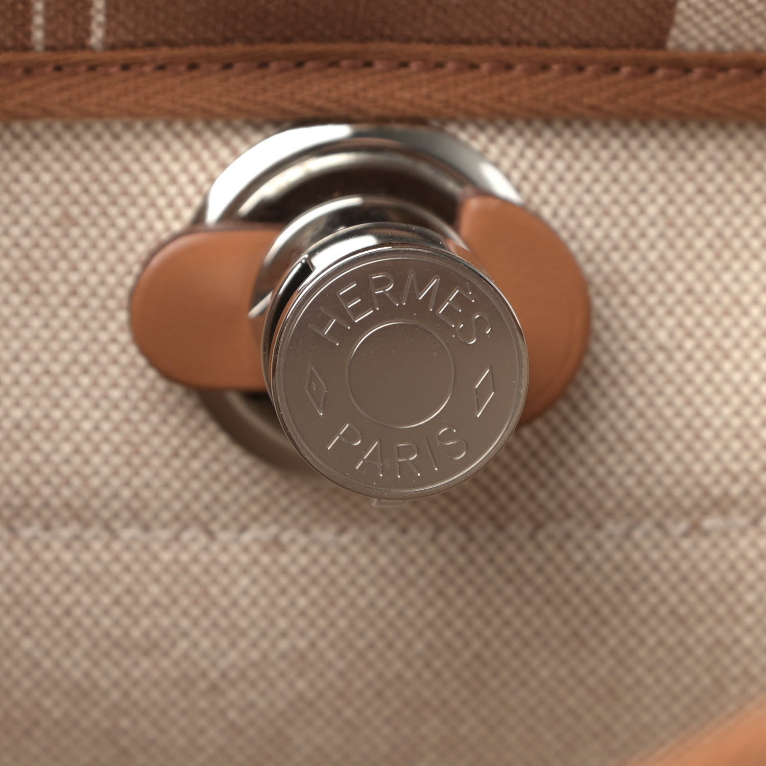 Hermes Vache Hunter Toile H Vibration Herbag Zip Retourne 31 PM Fauve Ecru Beige 8 of 13