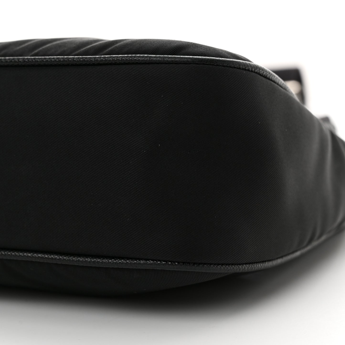 Re-Nylon Saffiano Re-Edition 2005 Shoulder Bag Black