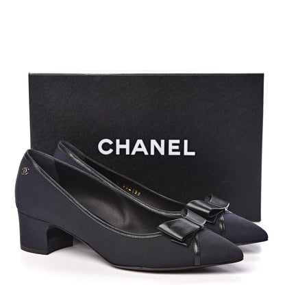 Chanel Grosgrain Lambskin Bow Pumps 39 Navy 10 of 10