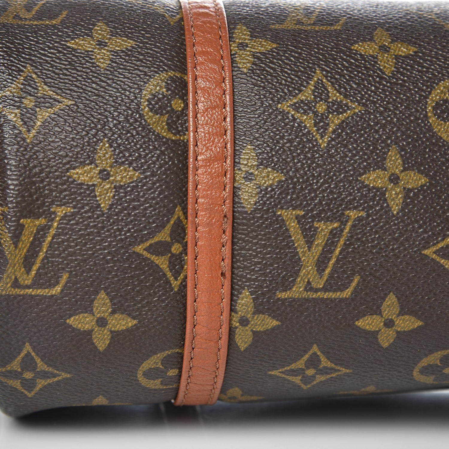 Louis Vuitton Monogram Papillon 26 9 of 15