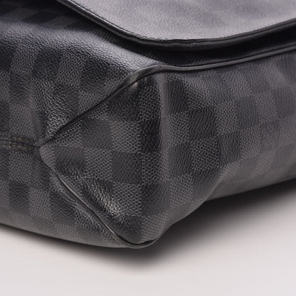 Louis Vuitton Damier Graphite District GM 15 of 15