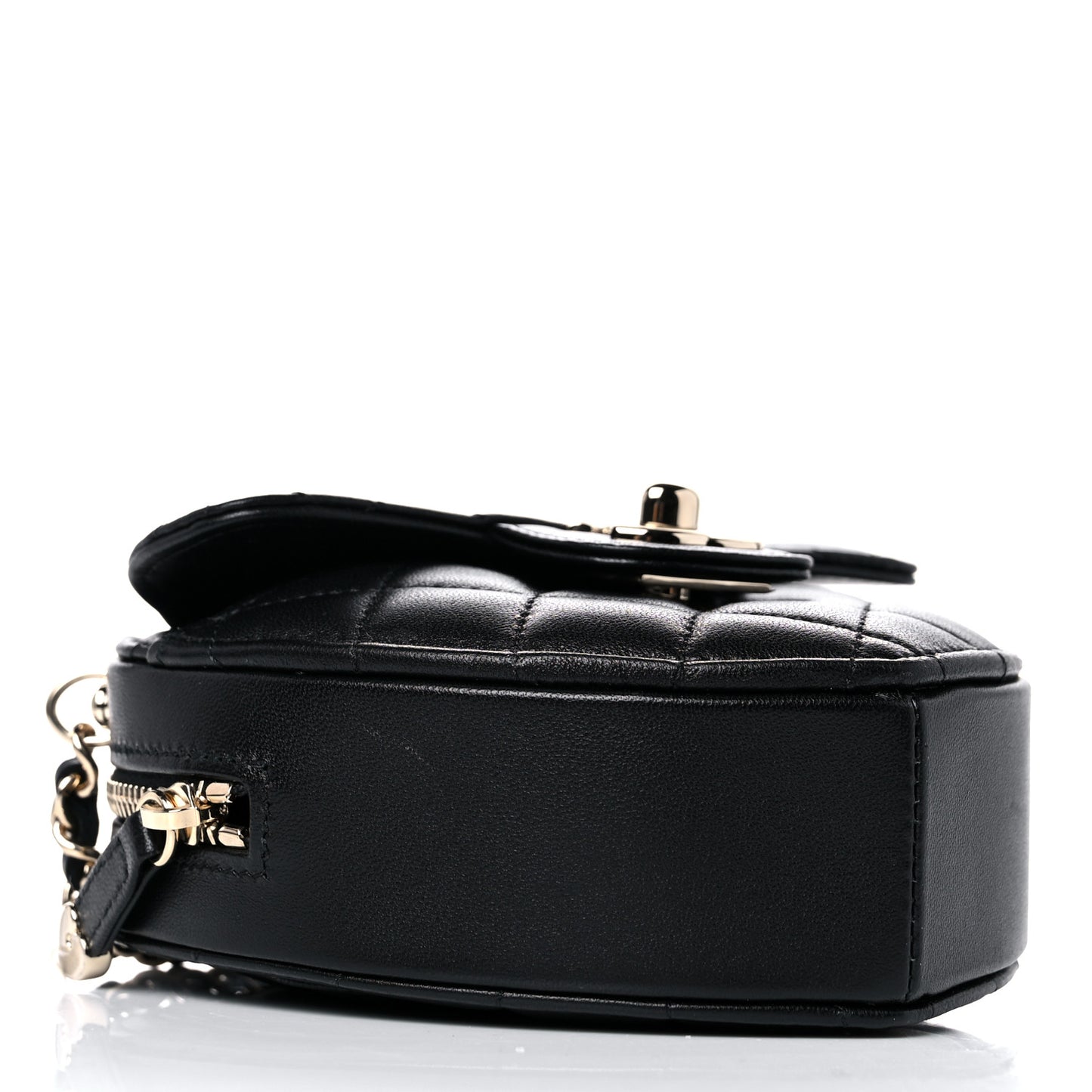 Lambskin Quilted CC In Love Heart Clutch With Chain Black