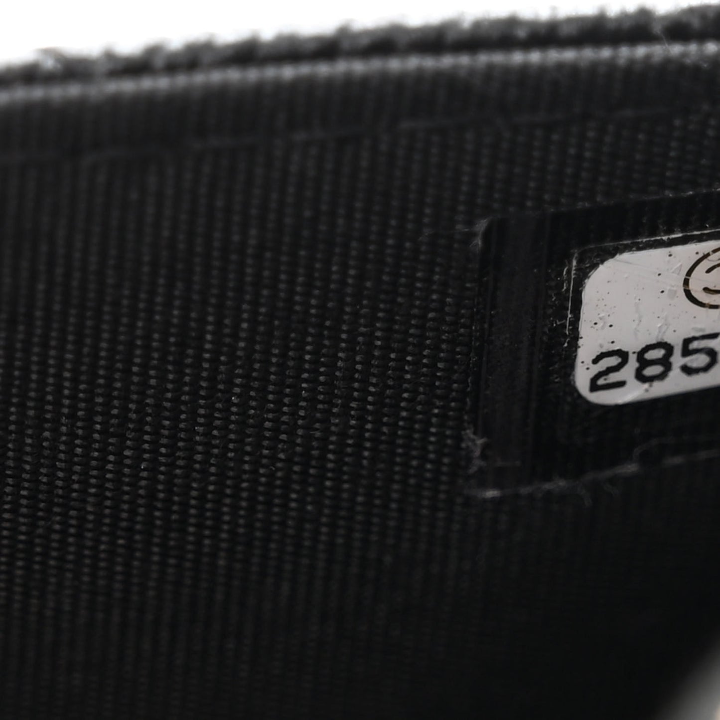 Caviar Quilted Golden Class Wallet On Chain WOC Black