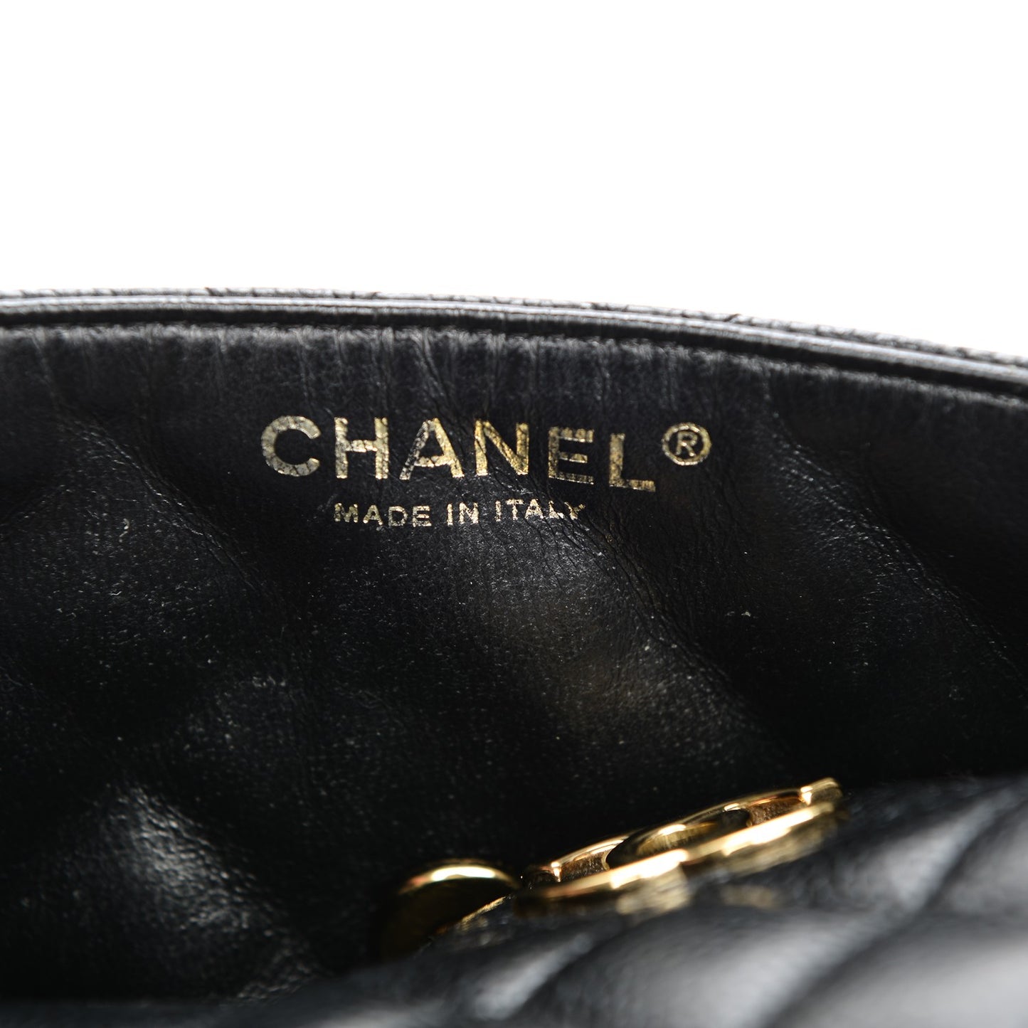 Caviar Quilted East West Flap Black