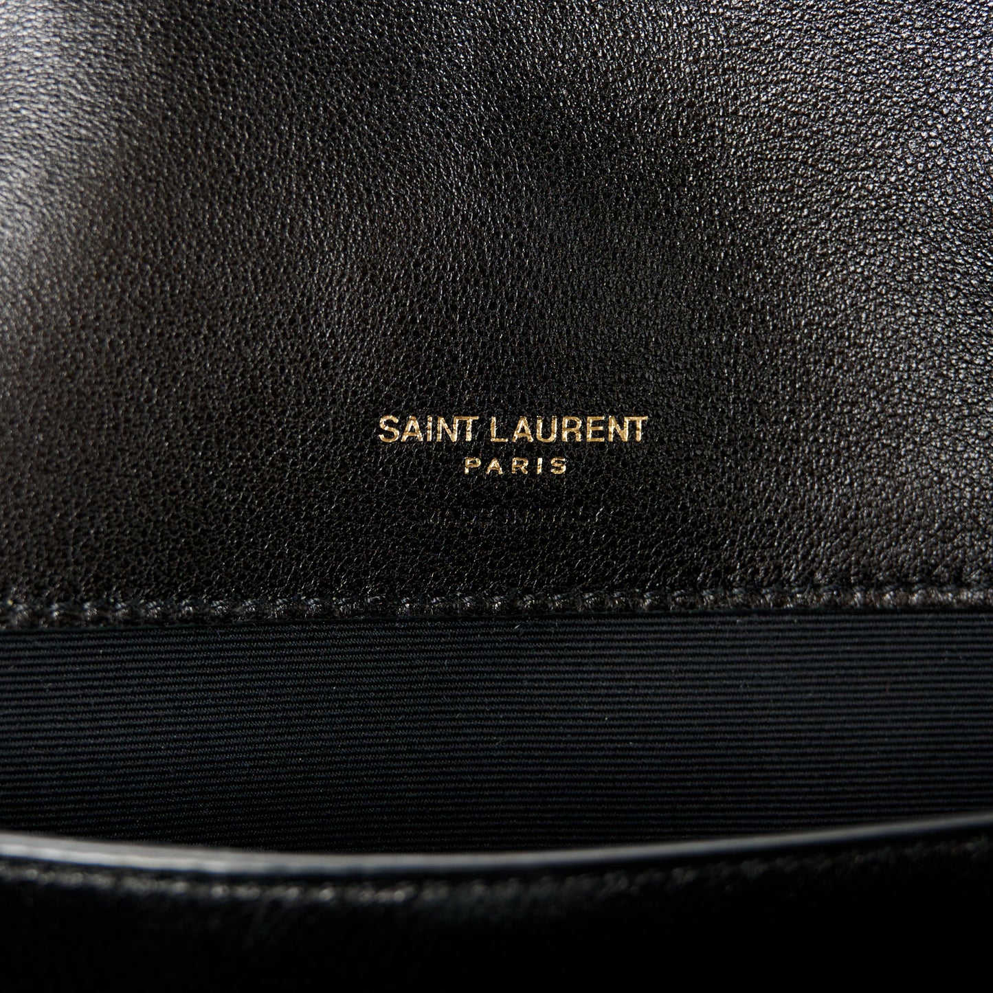 Lambskin Chevron Quilted Medium Loulou Black
