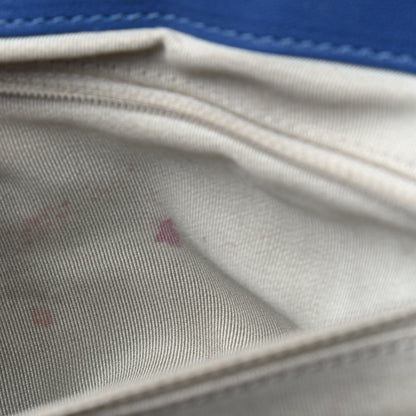 Chanel Washed Lambskin Quilted Medium Chain Around Messenger Blue 17 of 33