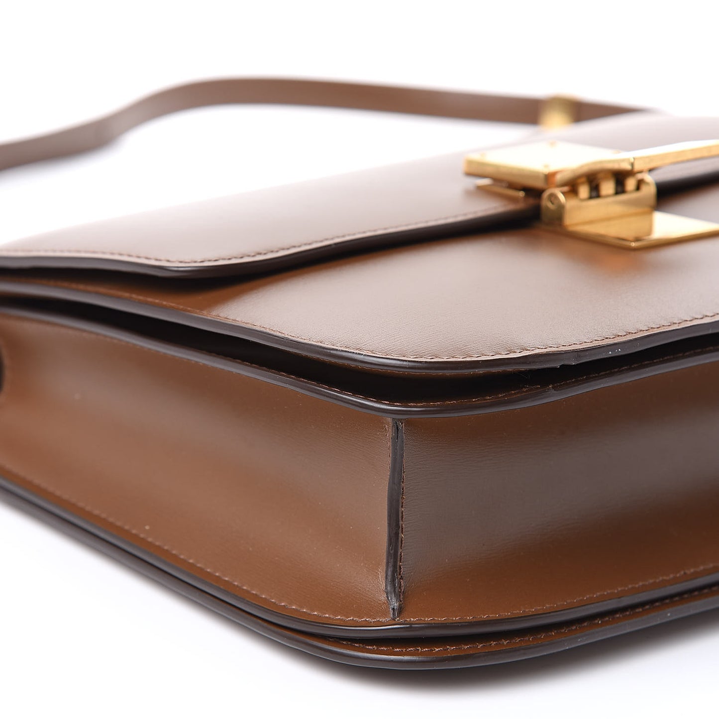 Box Calfskin Medium Classic Box Flap Bag Camel