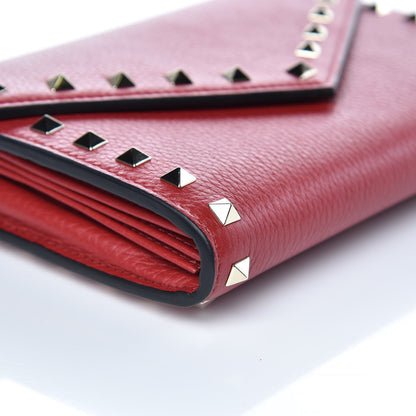 Valentino Garavani Pebbled Calfskin Rockstud Envelope Wallet on Chain Rosso Valentino 8 of 10