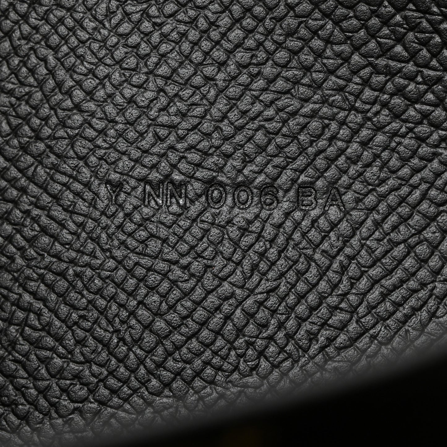 Epsom Constance Wallet Black