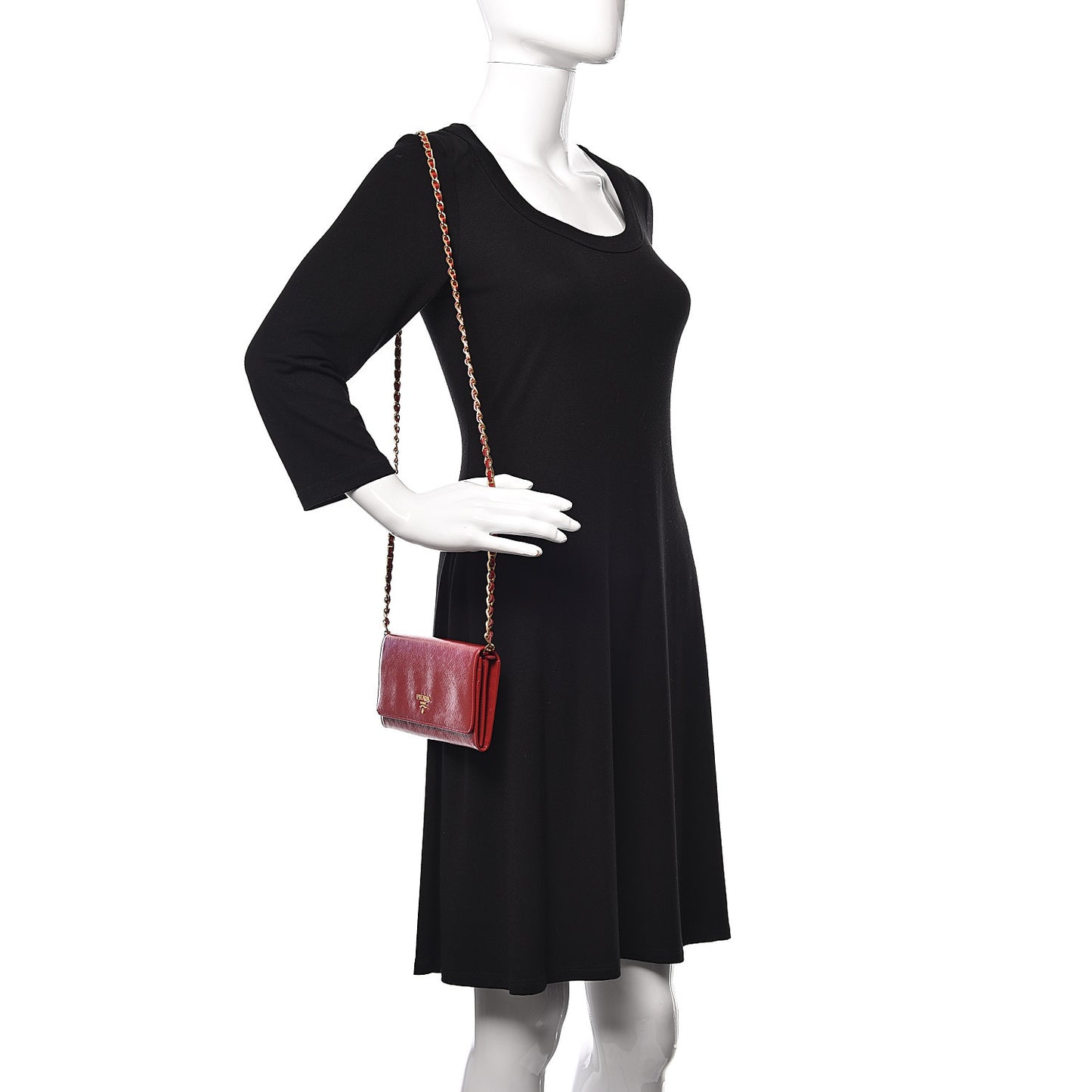 Saffiano Vernice Metal Oro Chain Wallet Rosso