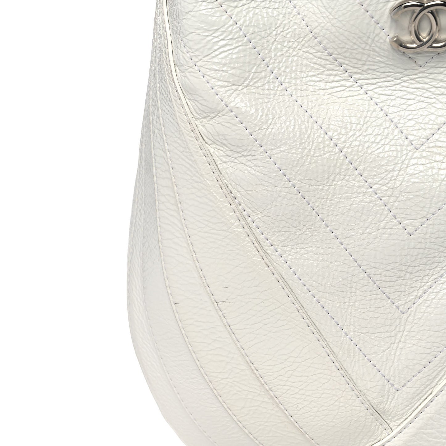 Crumpled Patent Small Droplet Hobo White