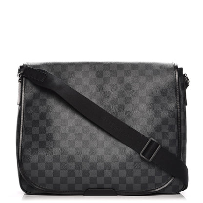 Louis Vuitton Damier Graphite Daniel GM 1 of 8