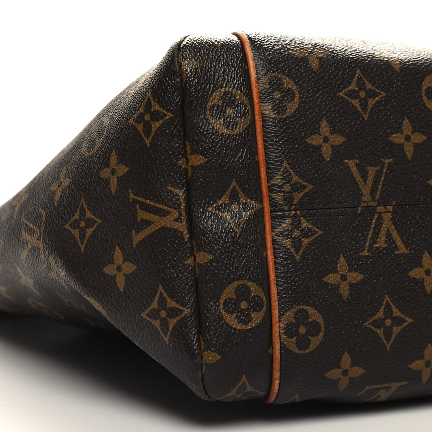 Louis Vuitton Monogram Totally MM 8 of 13