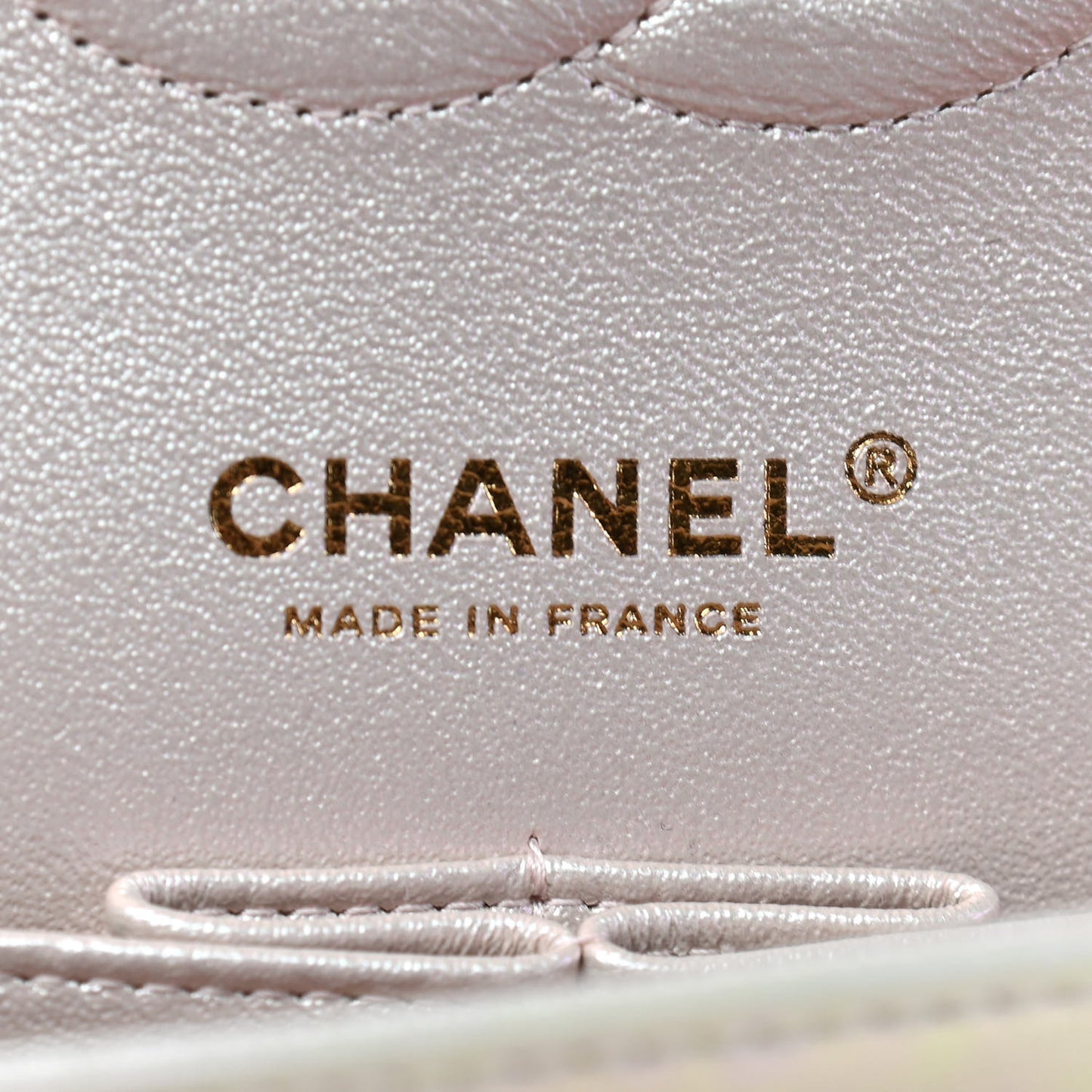 Iridescent Lambskin Quilted Medium Double Flap Ivory