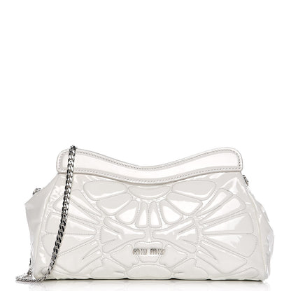 Miu Miu Vernice Patent Quilted Chain Clutch Bianco 1 of 7