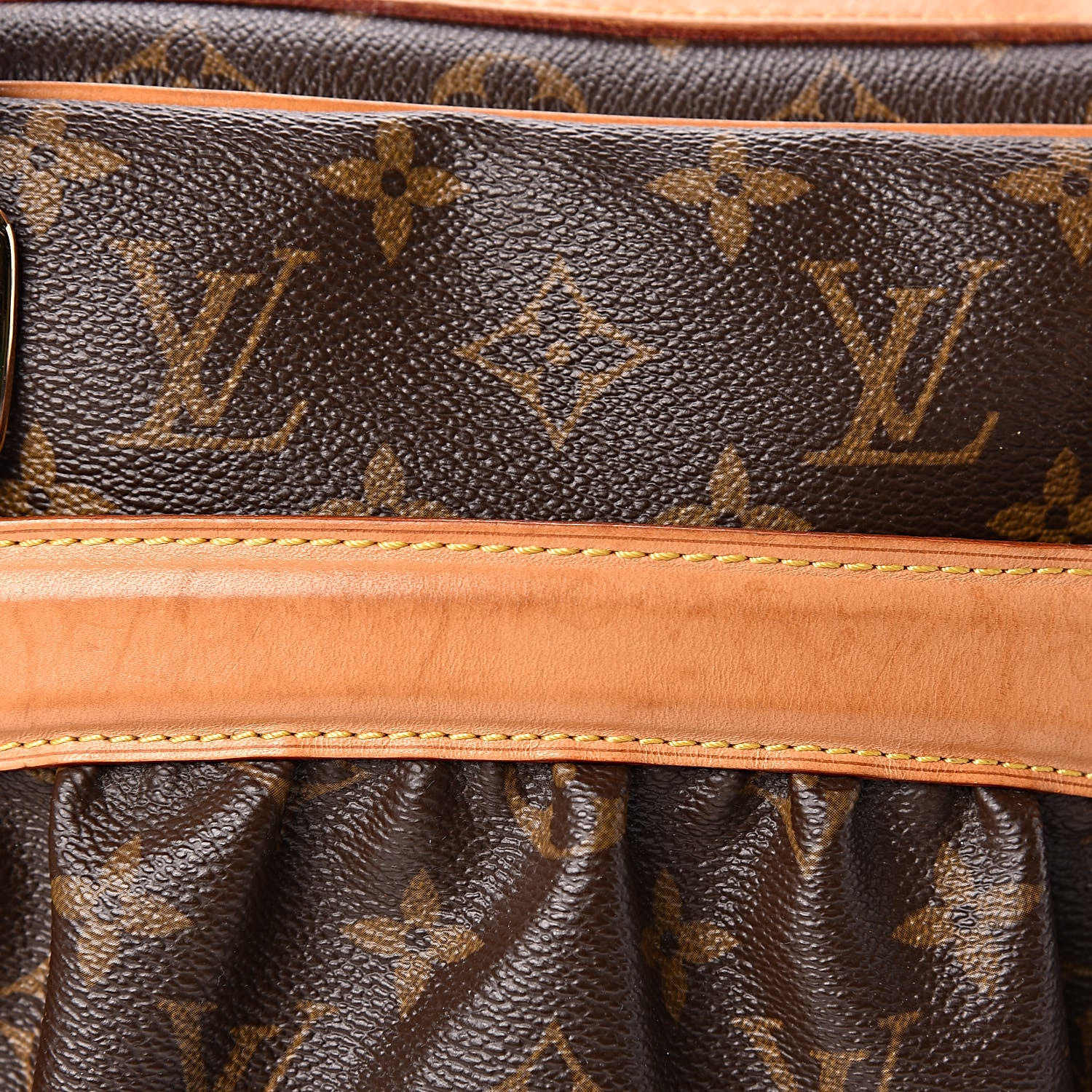 Louis Vuitton Monogram Mizi 8 of 15