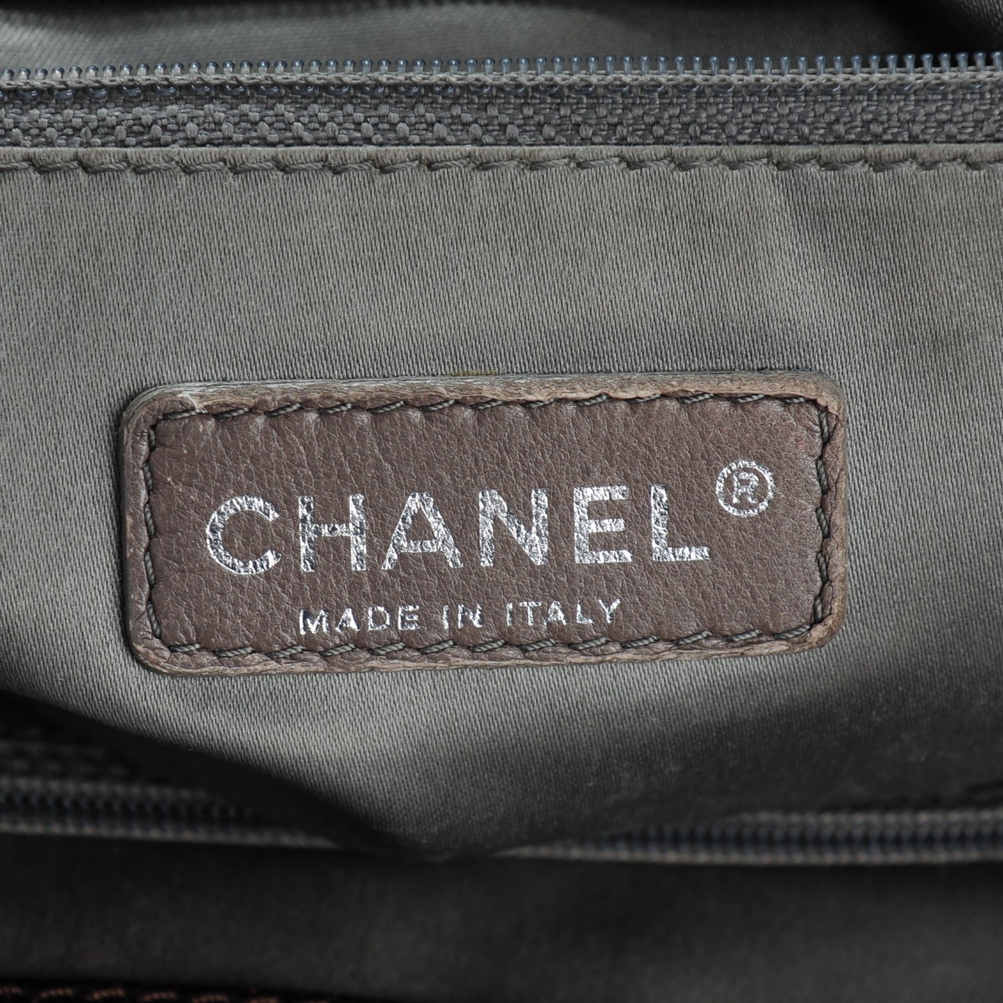 Glazed Caviar Pocket In The City Tote Brown