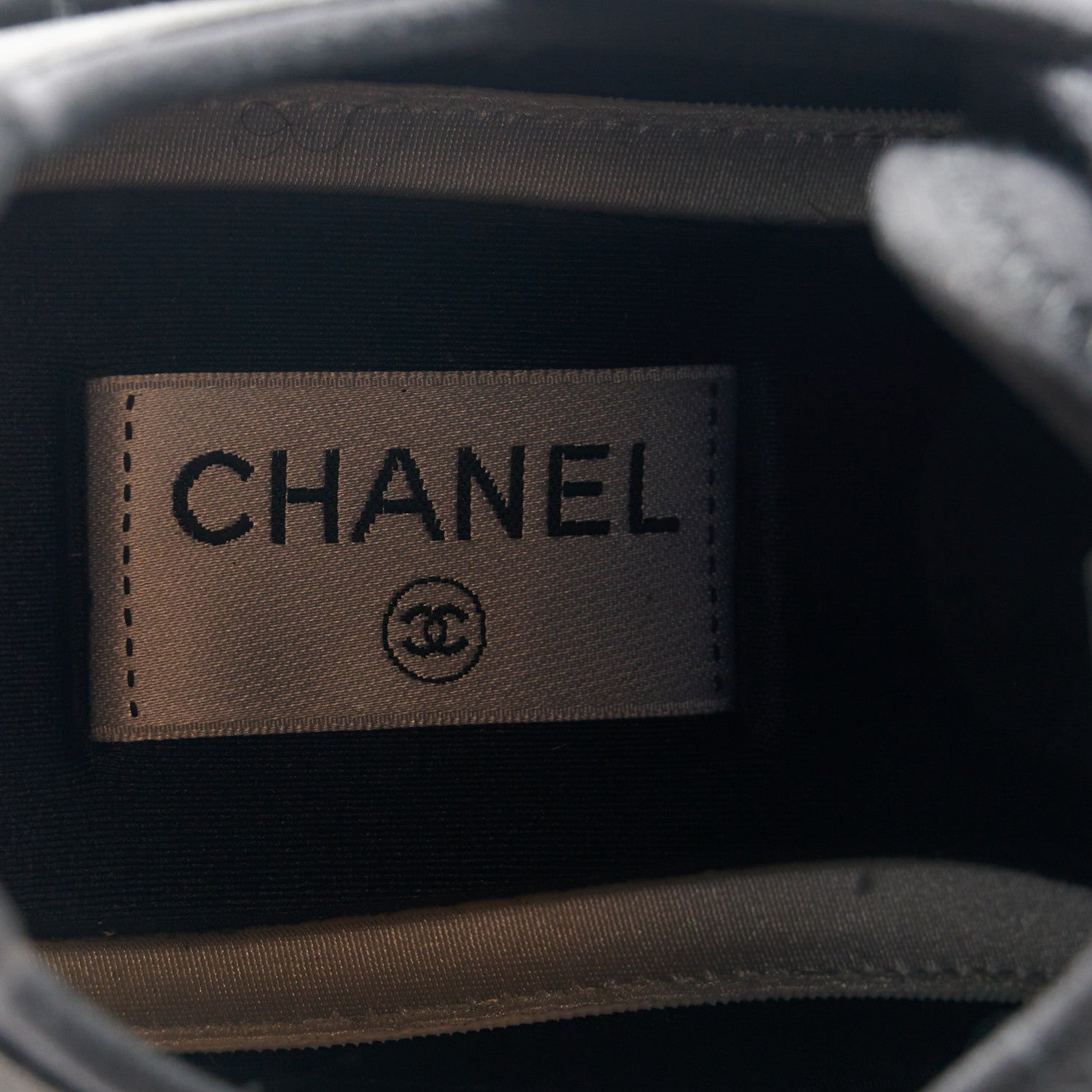 Chanel Velvet Calfskin Mixed Fibers CC Sneakers 41 Black 8 of 10