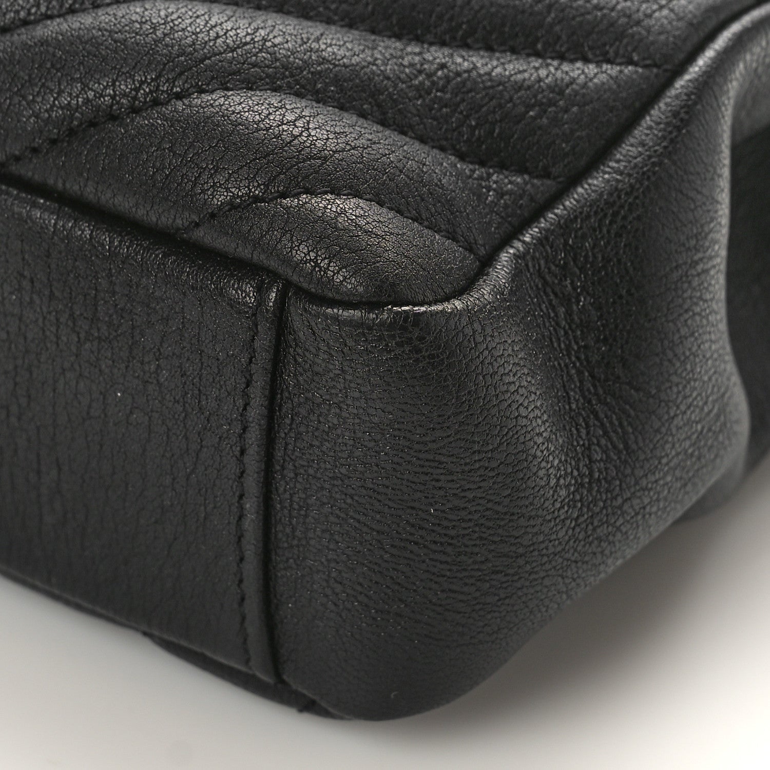 Saint Laurent Sheepskin Matelasse Chevron Monogram Medium College Bag Black 9 of 10
