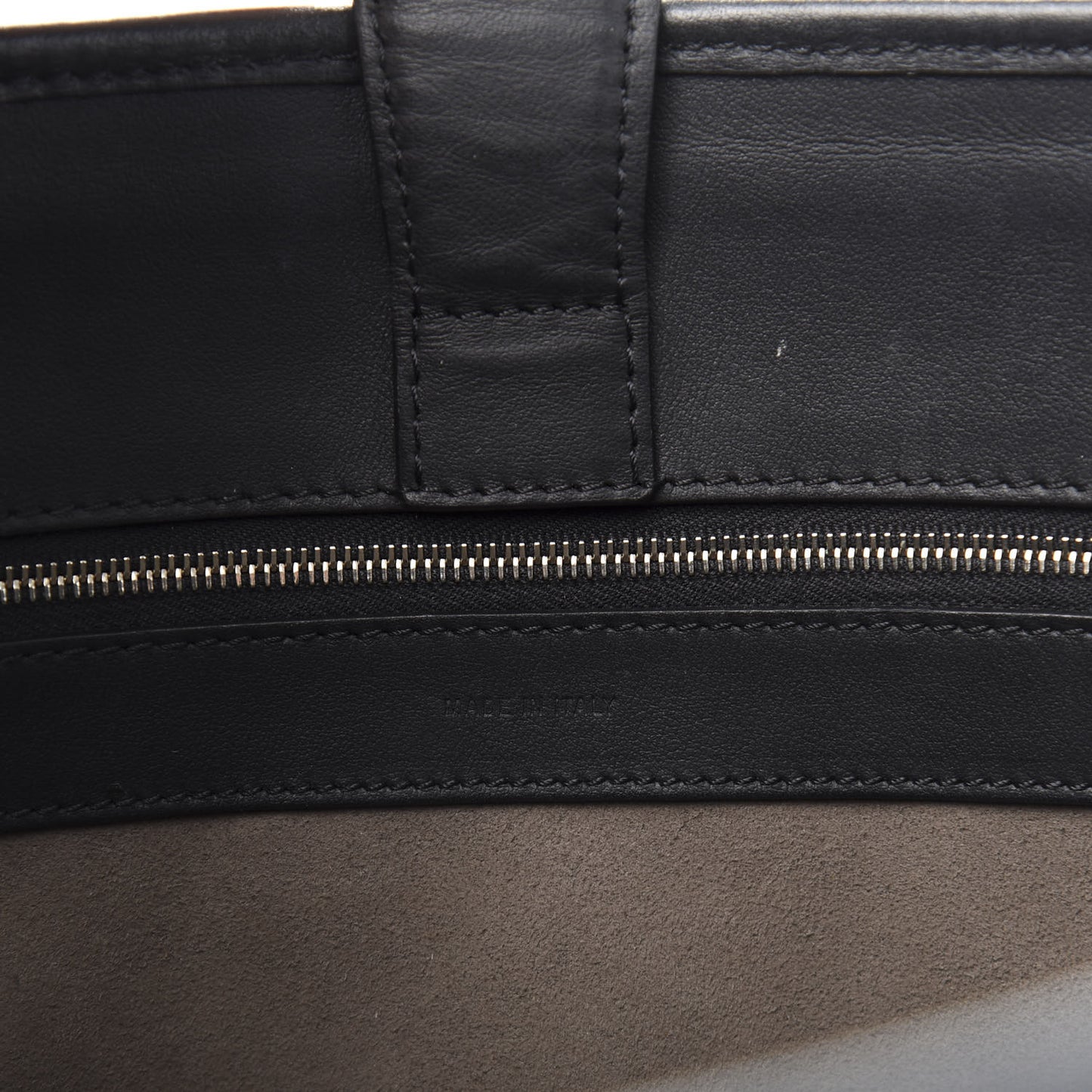 Vitello Century Opaco F is Fendi Regular Runaway Satchel Black