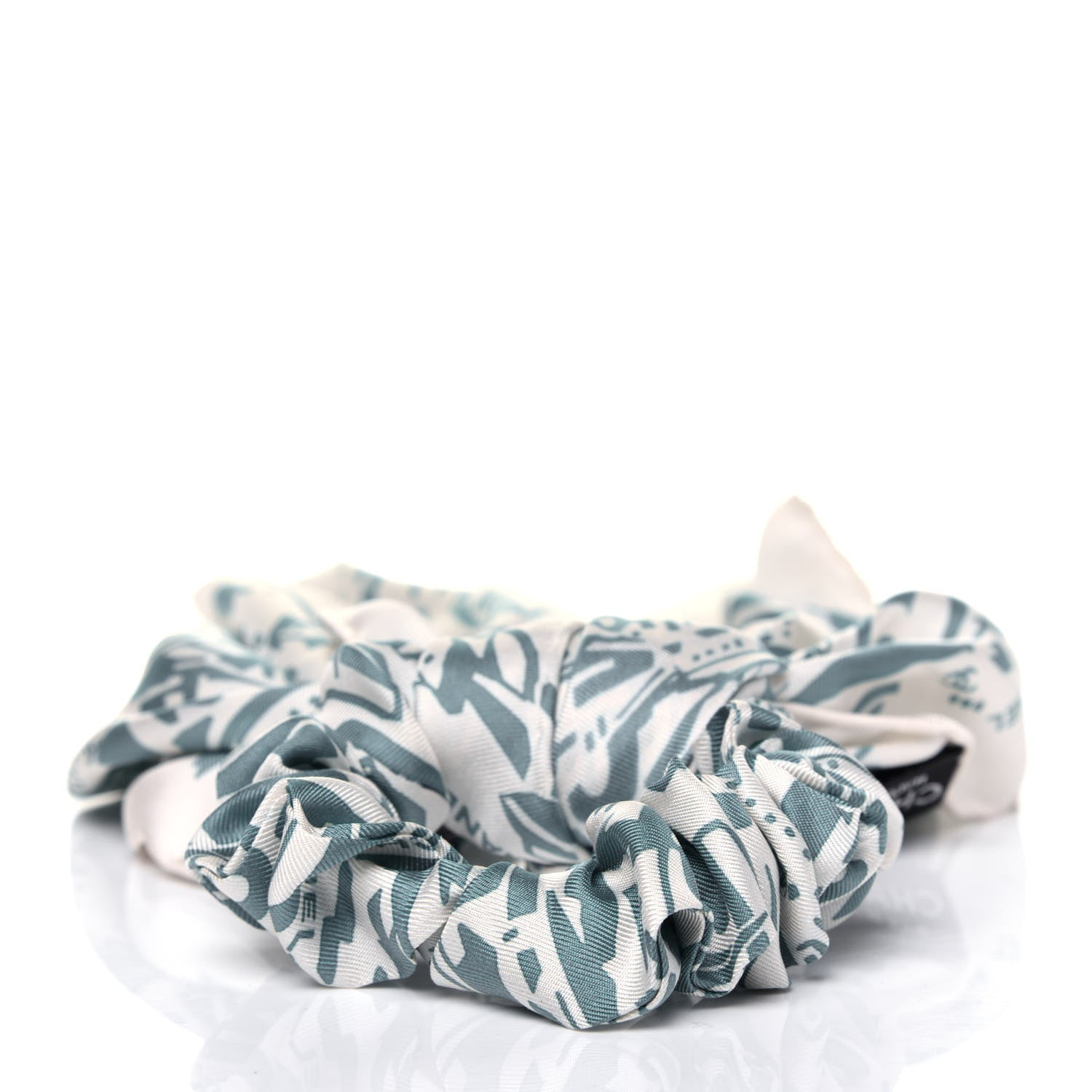 Chanel Silk CC Scrunchie and Scarf Hair Tie Set Green Ecru 3 of 5