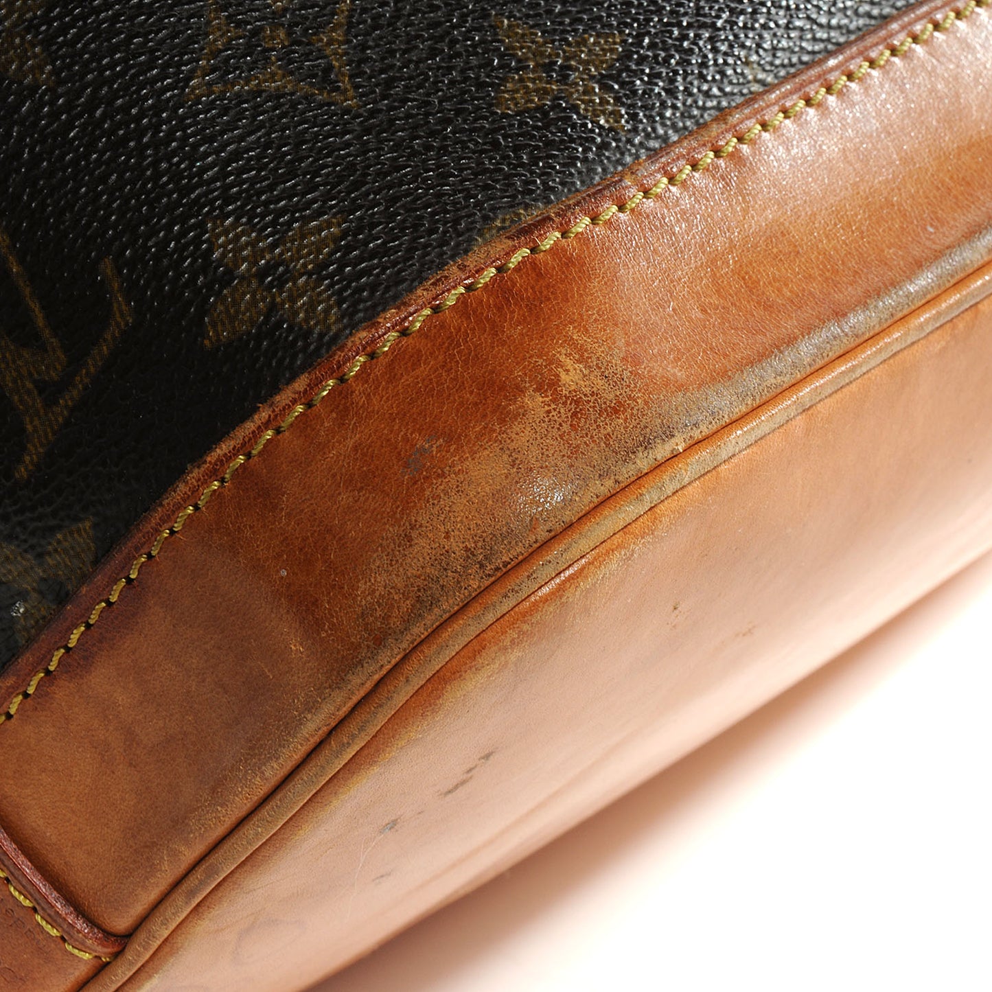Monogram Alma PM