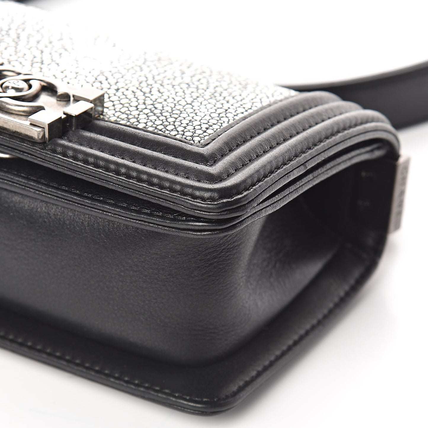 Galuchat Stingray Mini Boy Flap Black Silver