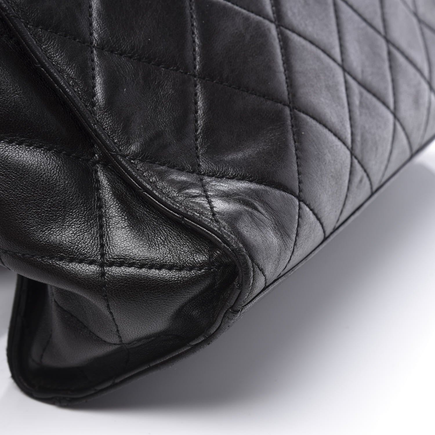Chanel Lambskin Quilted CC Shoulder Bag Black 8 of 11