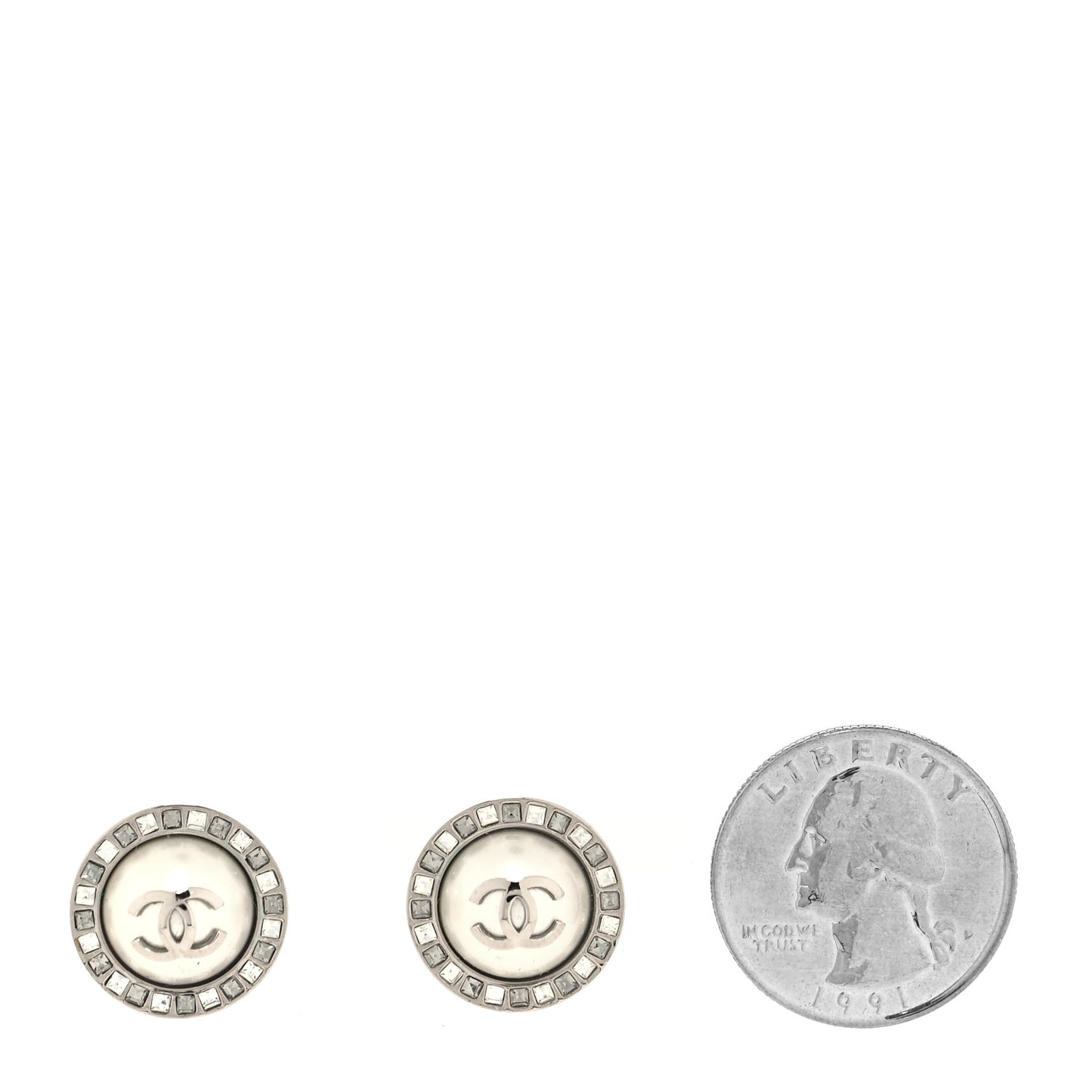 Pearl Crystal CC Round Earrings Silver