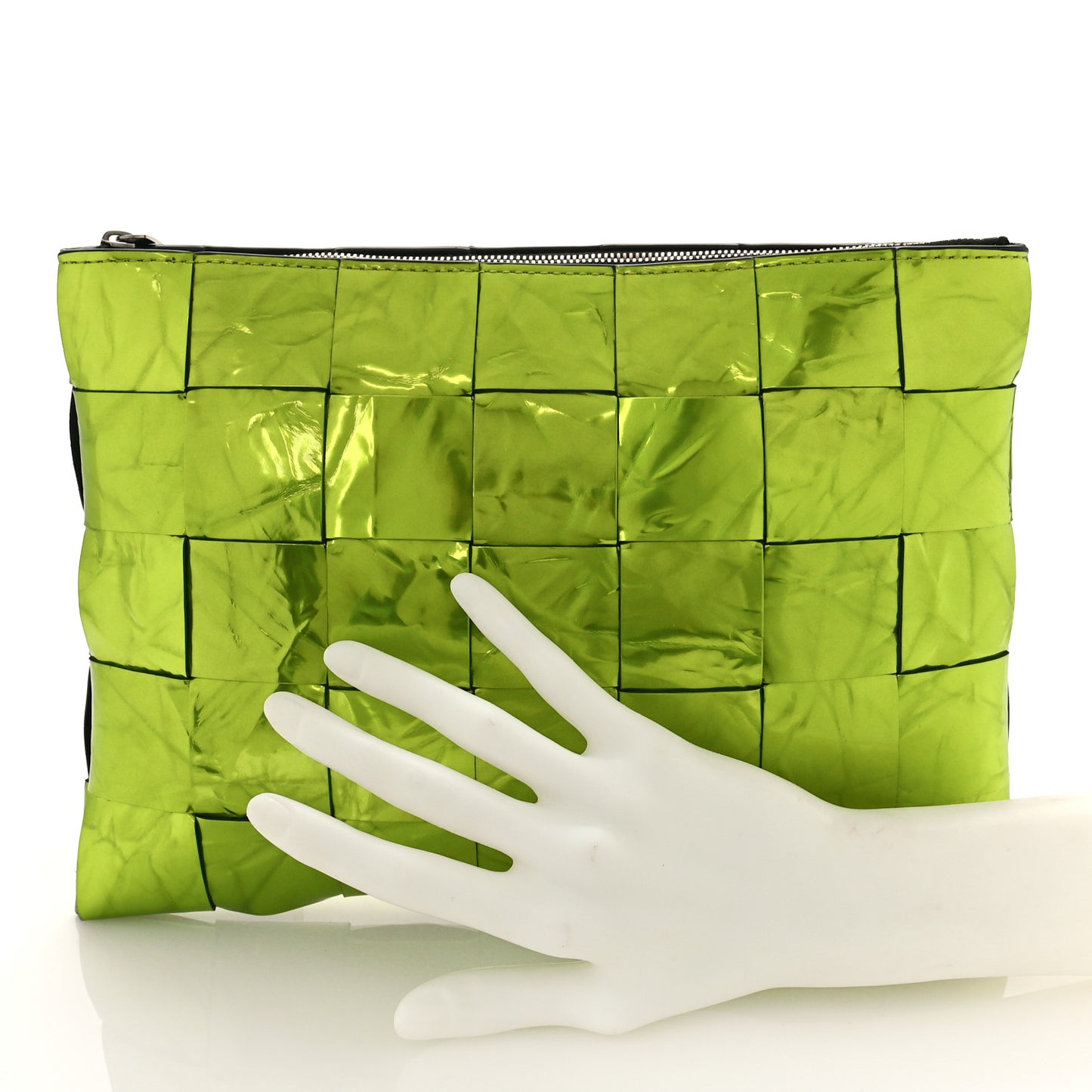 Metallic Crushed Calfskin Maxi Intrecciato Borsa Pouch Chlorophyll