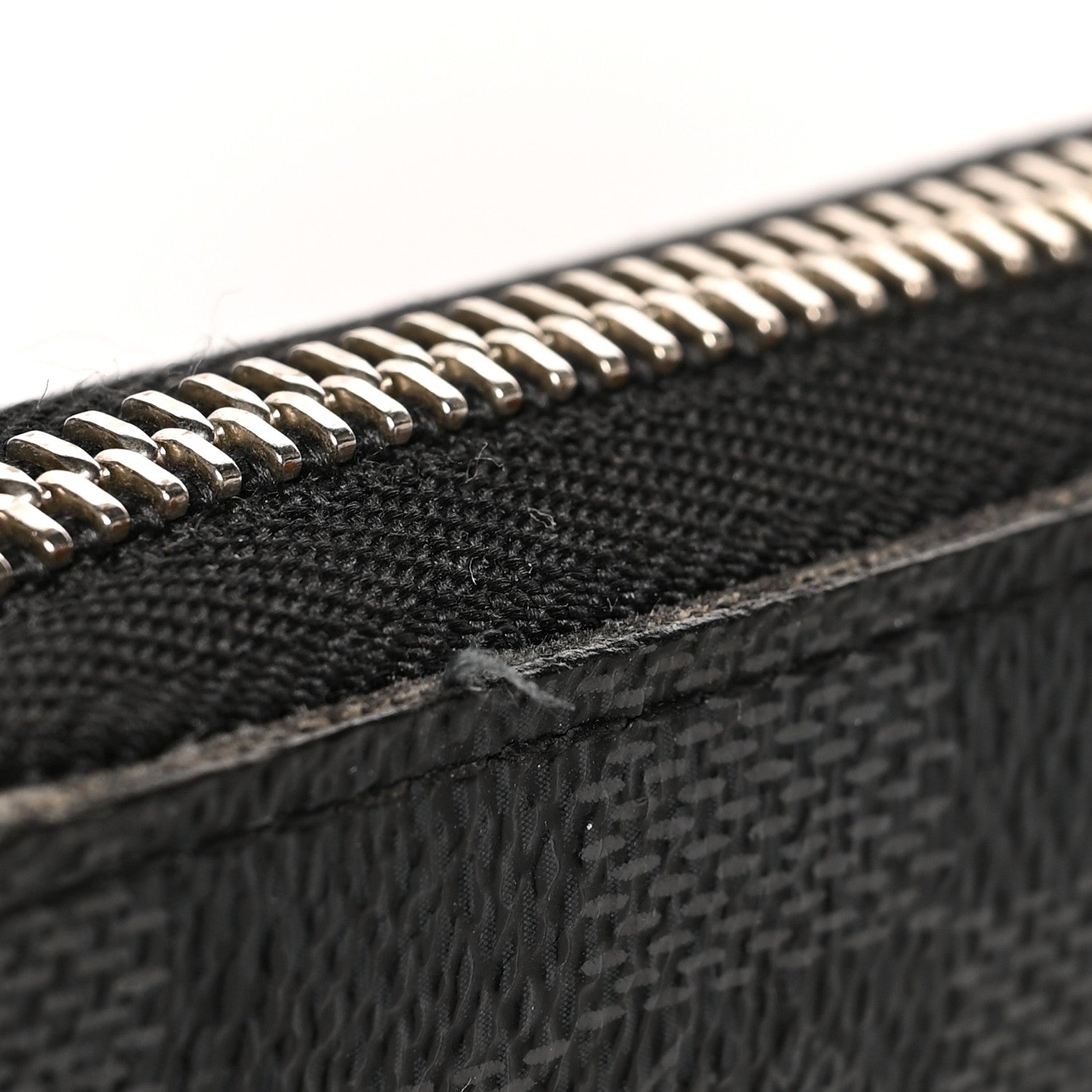 Louis Vuitton Damier Graphite Zippy Organizer Wallet 10 of 11