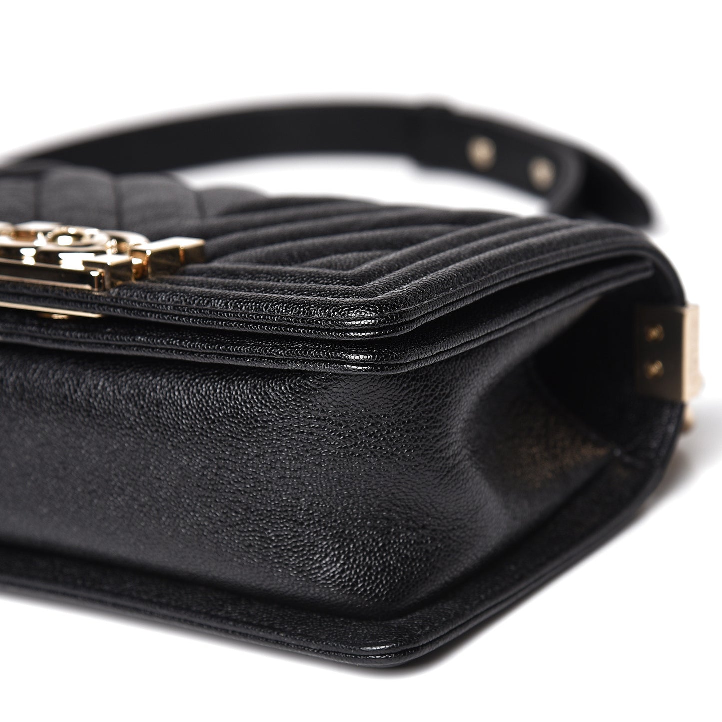 Caviar Chevron Quilted Small Boy Flap Black