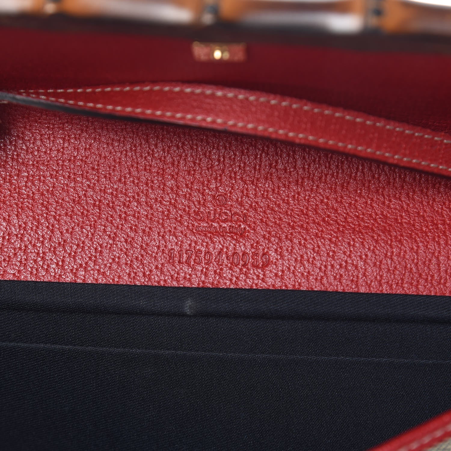 Gucci Monogram Bamboo Bar Clutch Navy Red 6 of 12