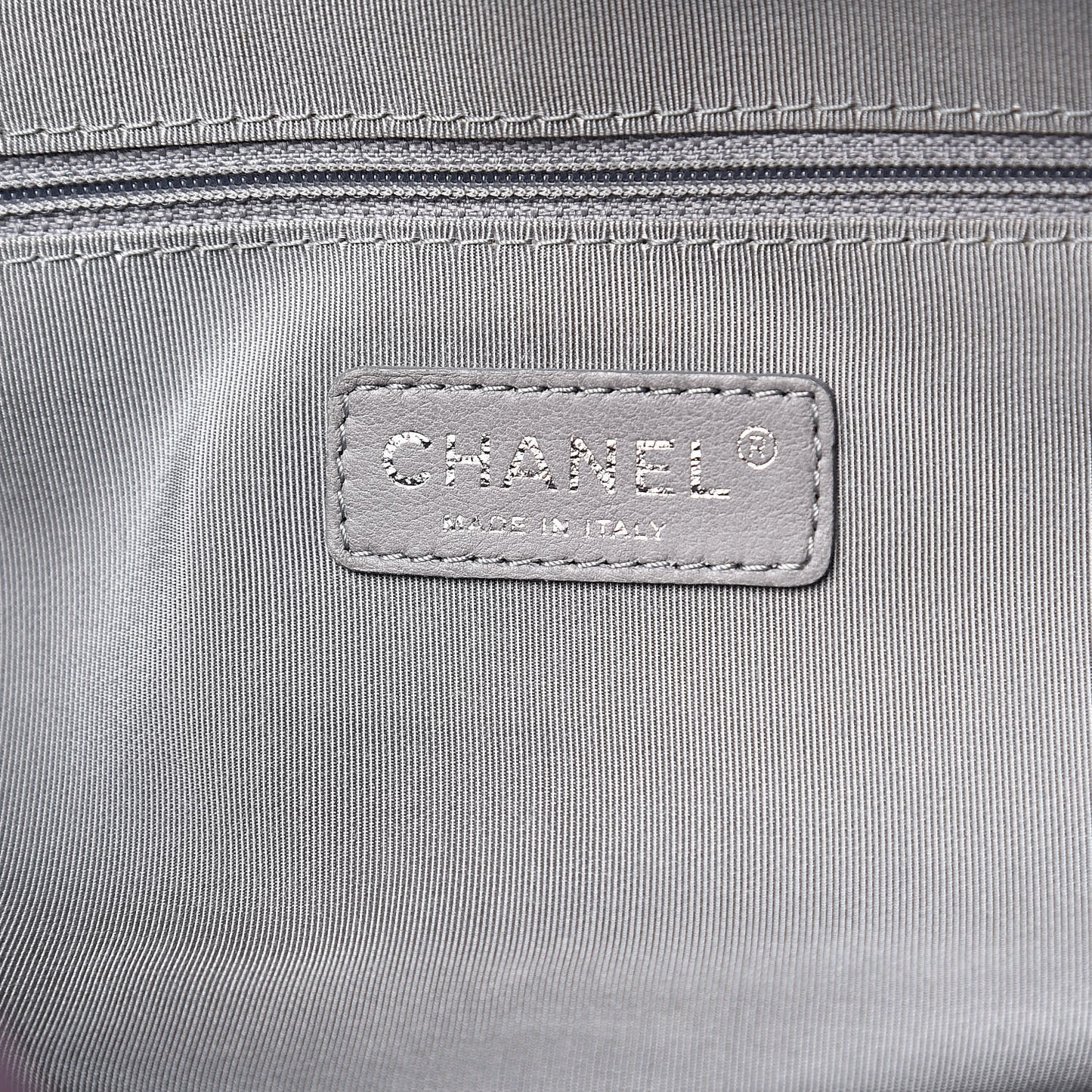 Nylon Quilted Tweed Stitch Bubble Tote Plum