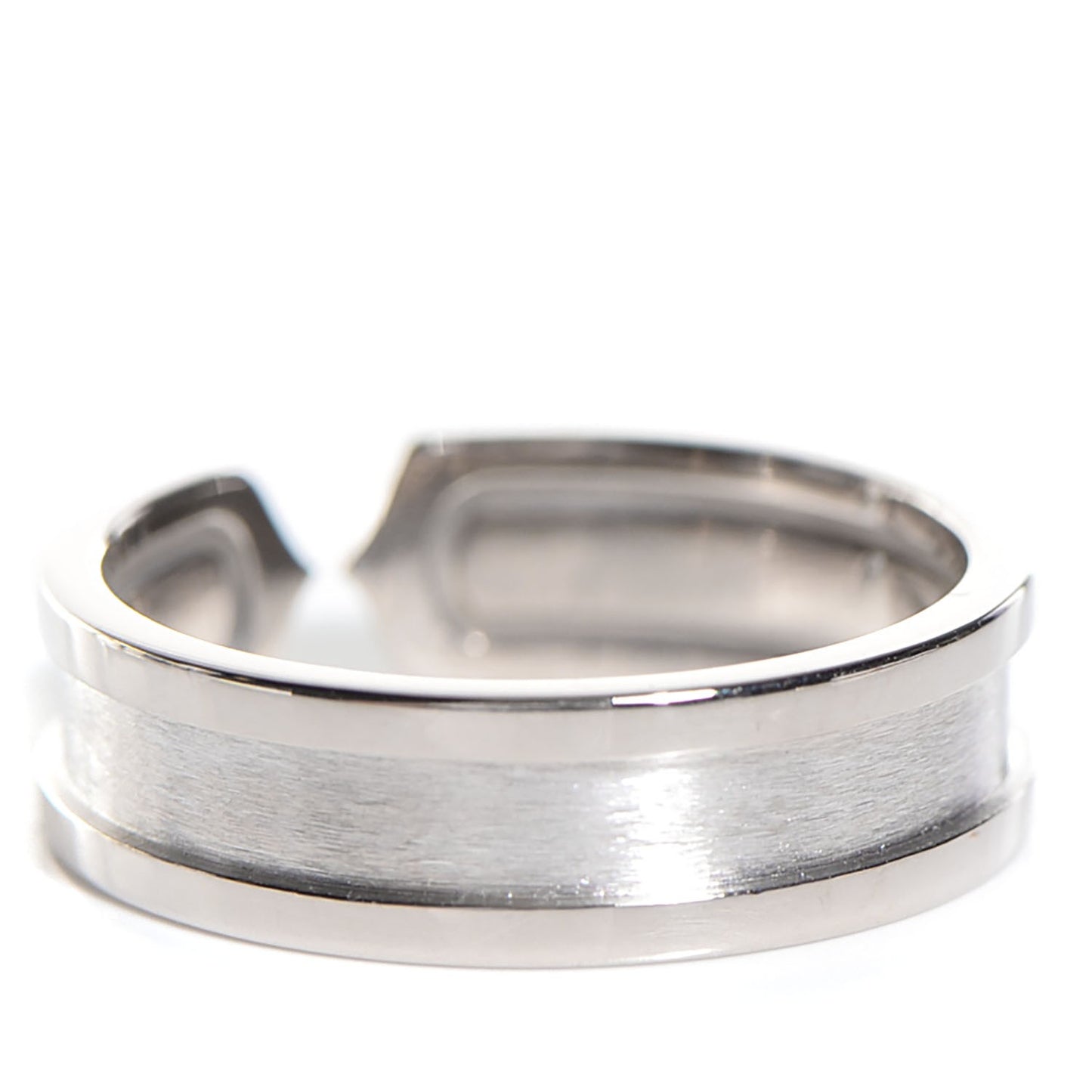 18K White Gold 7mm C De Ring 62 10