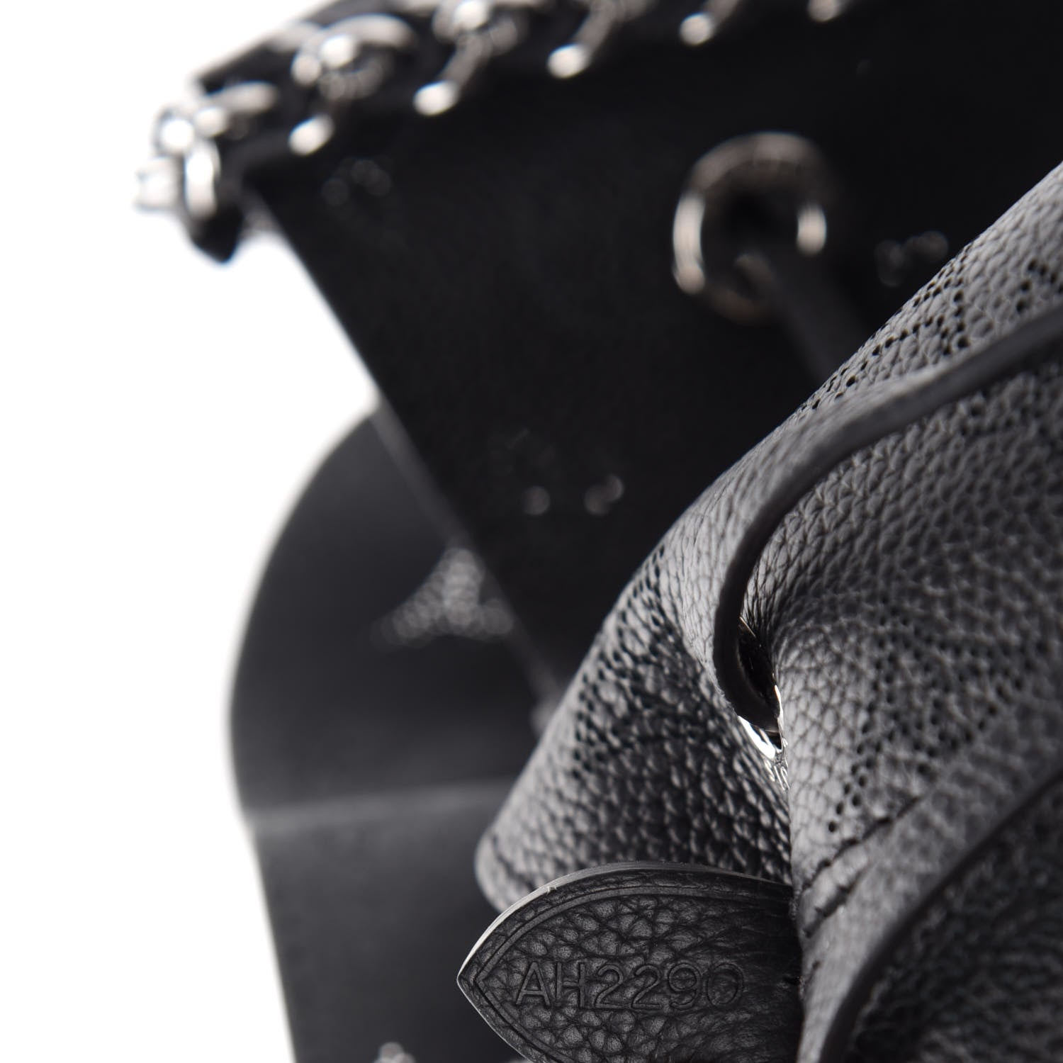 Louis Vuitton Mahina Bella Black 14 of 15