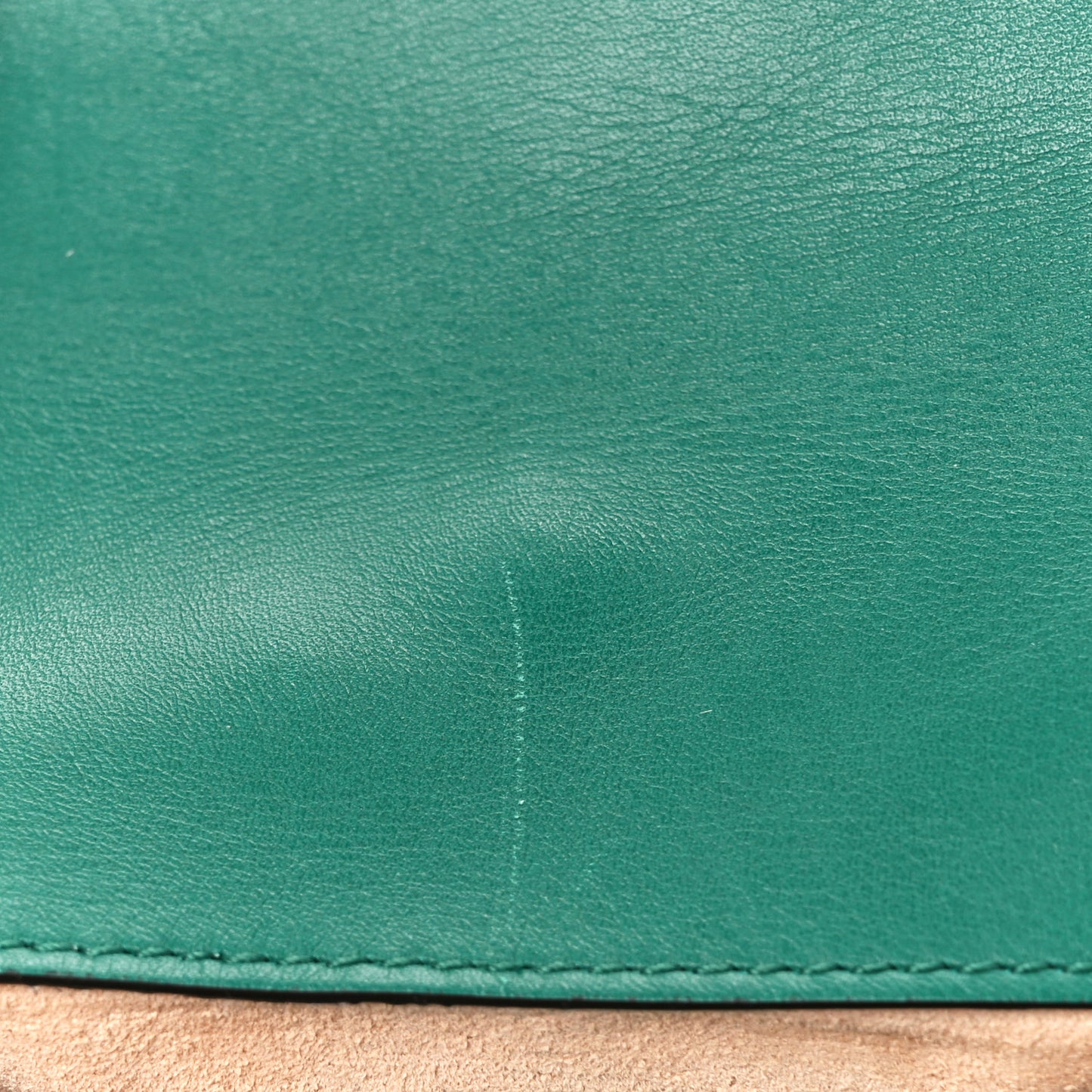 Calfskin Matelasse Super Mini GG Marmont Shoulder Bag Emerald Green