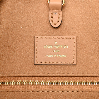 Louis Vuitton Empreinte Monogram Giant Onthego MM Arizona Creme 6 of 9