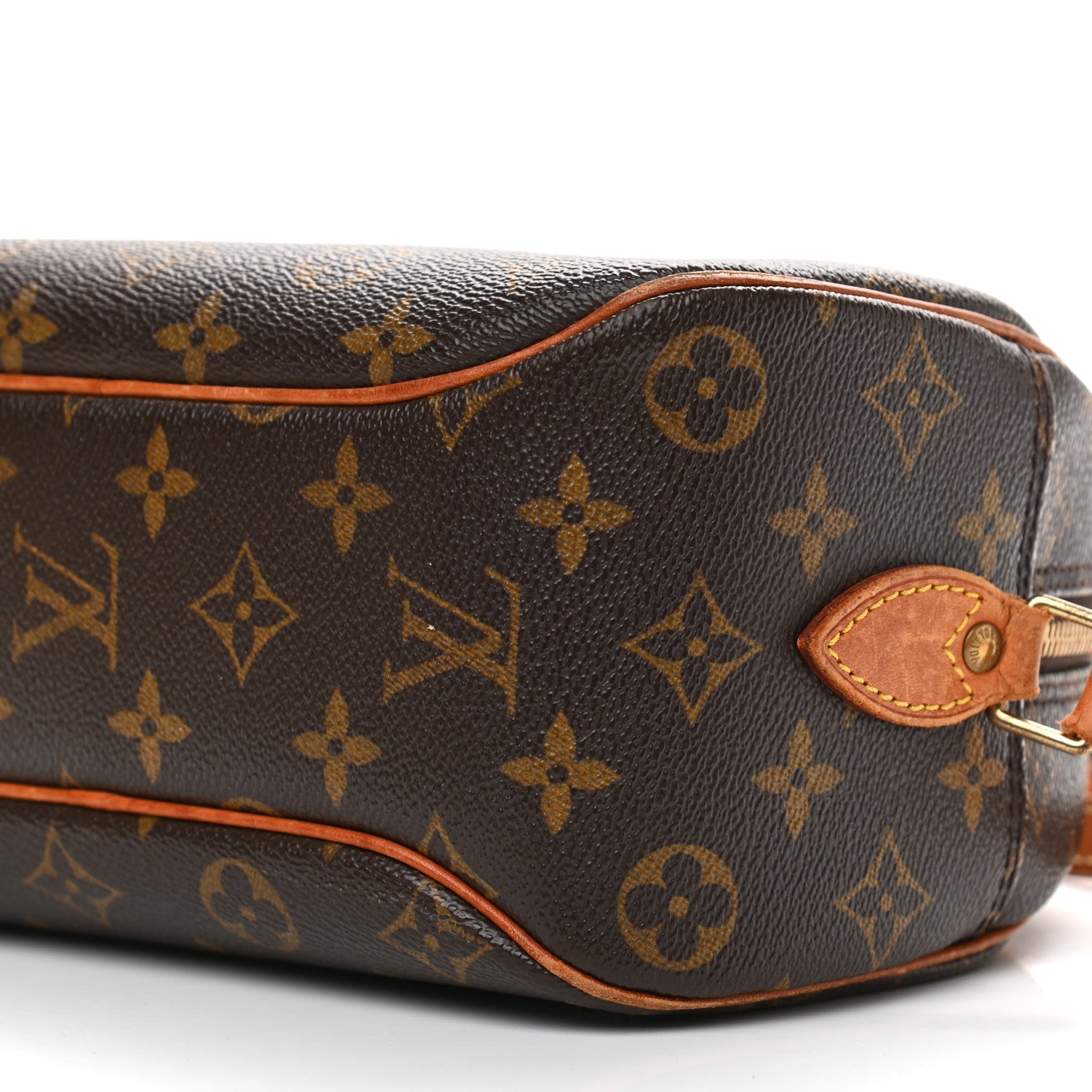 Louis Vuitton Monogram Blois 9 of 16