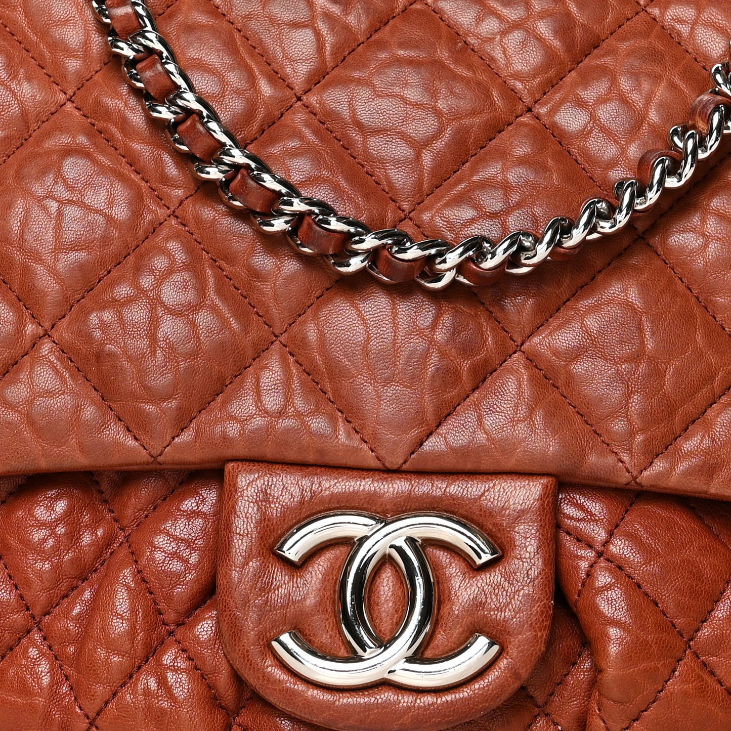Washed Lambskin Quilted Medium Chain Around Messenger Brown