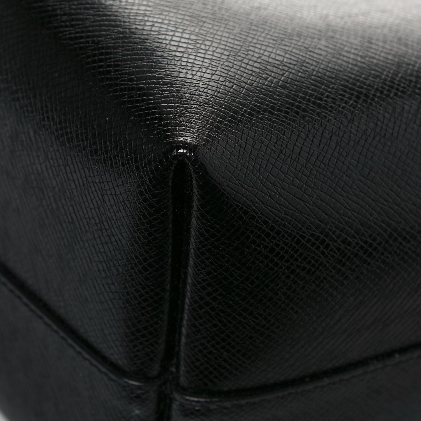 Grained Calfskin E/W Large Shopping Tote Black