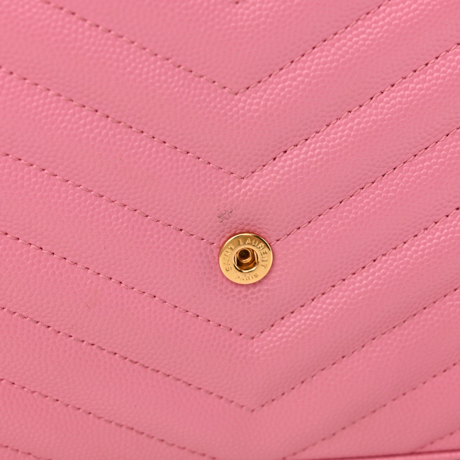 Saint Laurent Grain De Poudre Matelasse Chevron Monogram Chain Wallet Indian Pink 11 of 16
