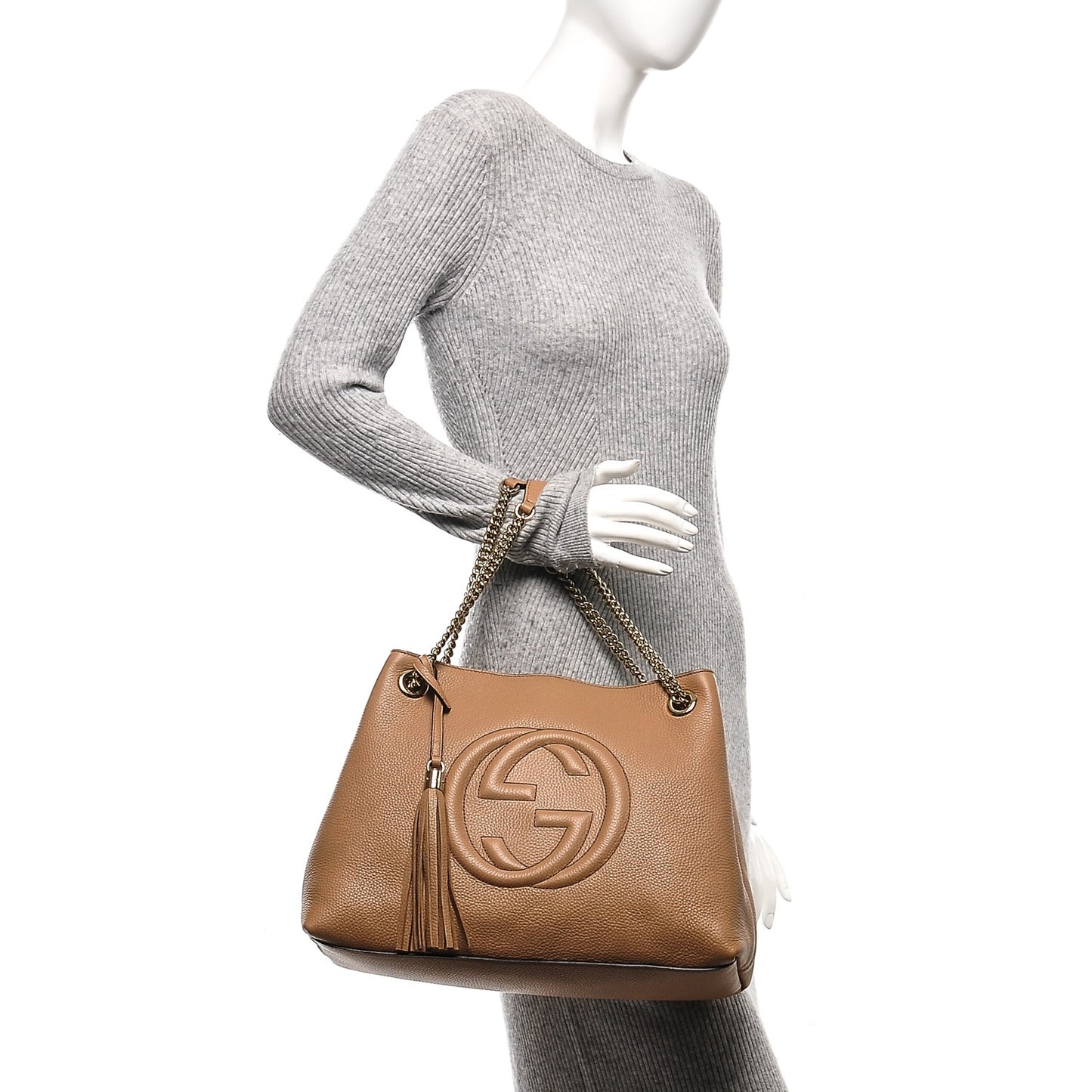 Pebbled Calfskin Medium Soho Chain Shoulder Bag Camelia