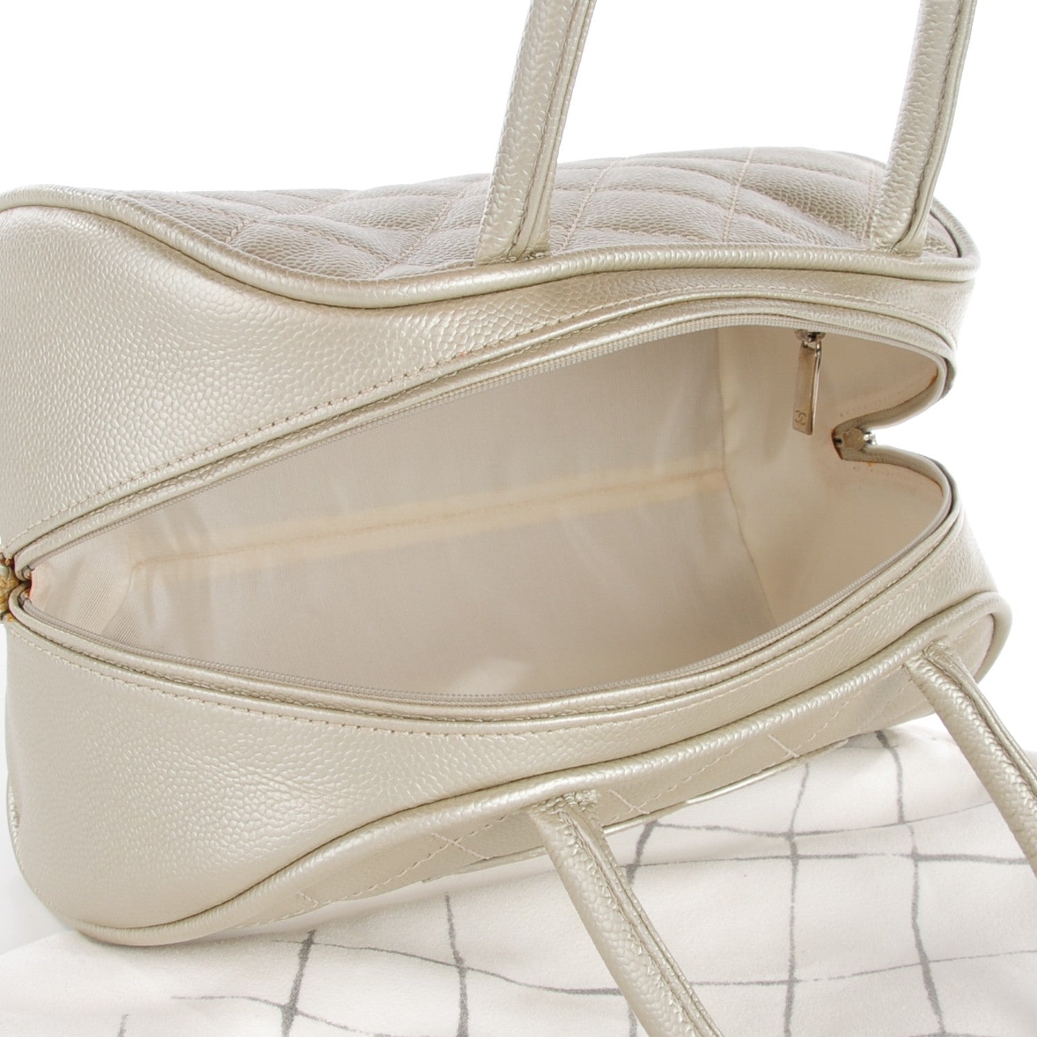 Chanel Metallic Caviar Quilted Small Bowler Pearl 5 of 7