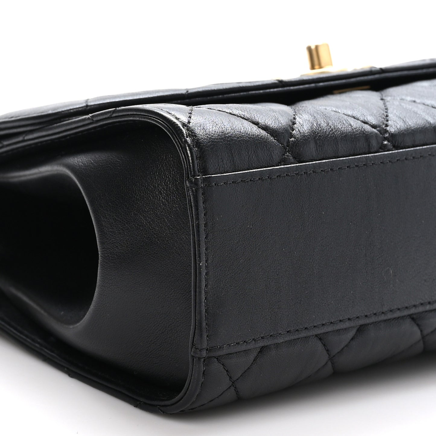 Crumpled Lambskin Quilted Small CC Links Top Handle Flap Black