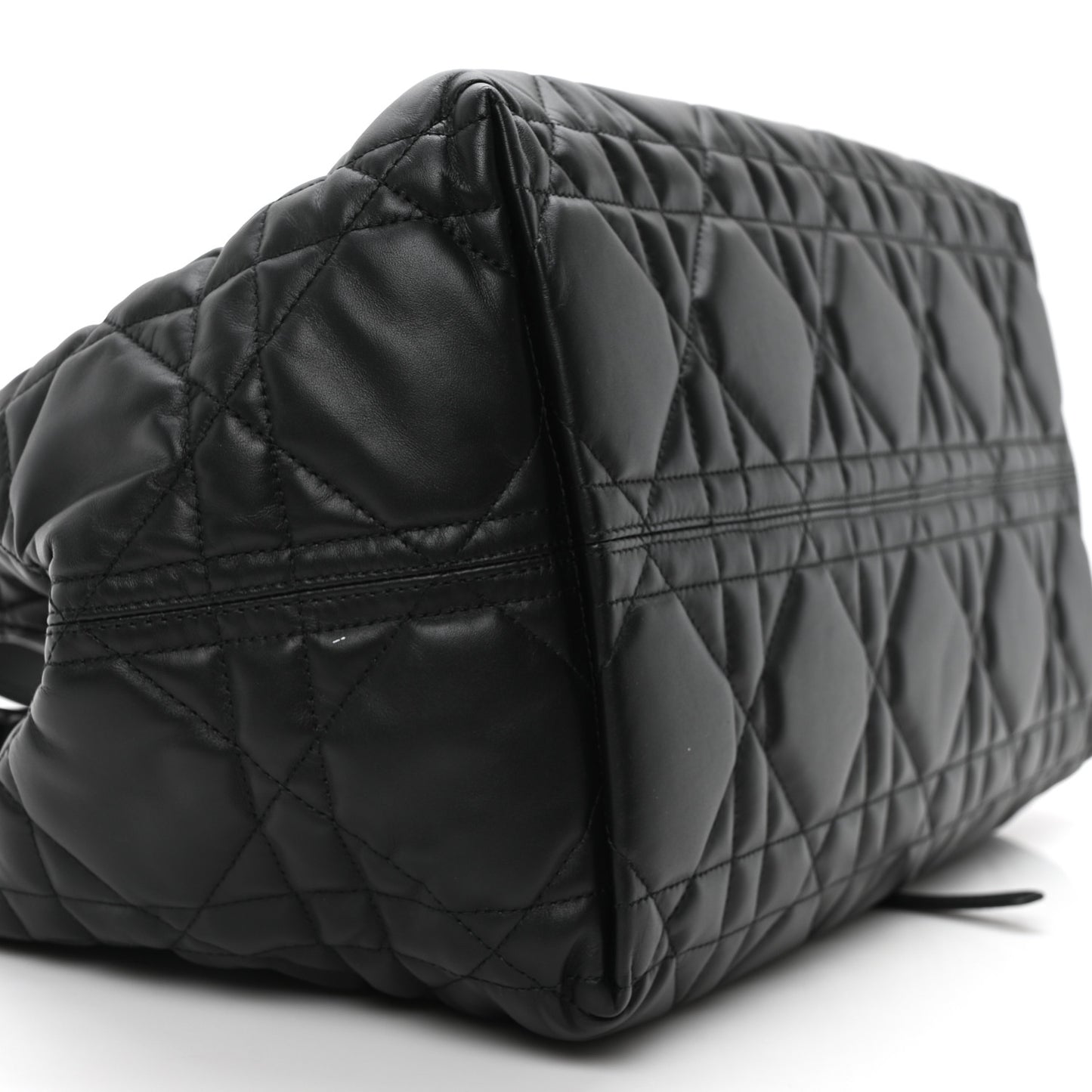 Calfskin Macrocannage Large Toujours Black